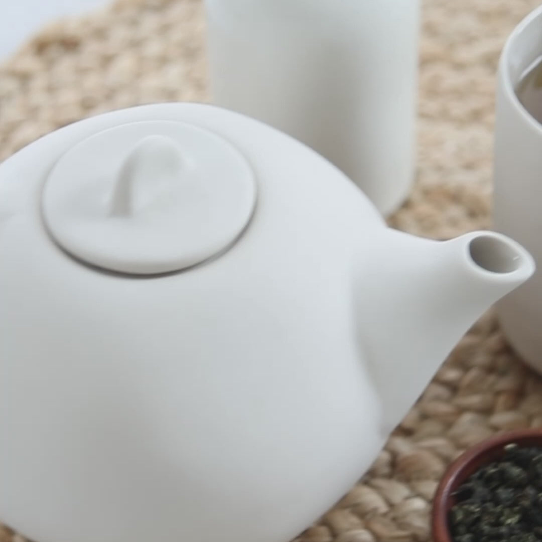Be Home Tam Stoneware Mug, 14 oz. | Heavenly Tea Leaves